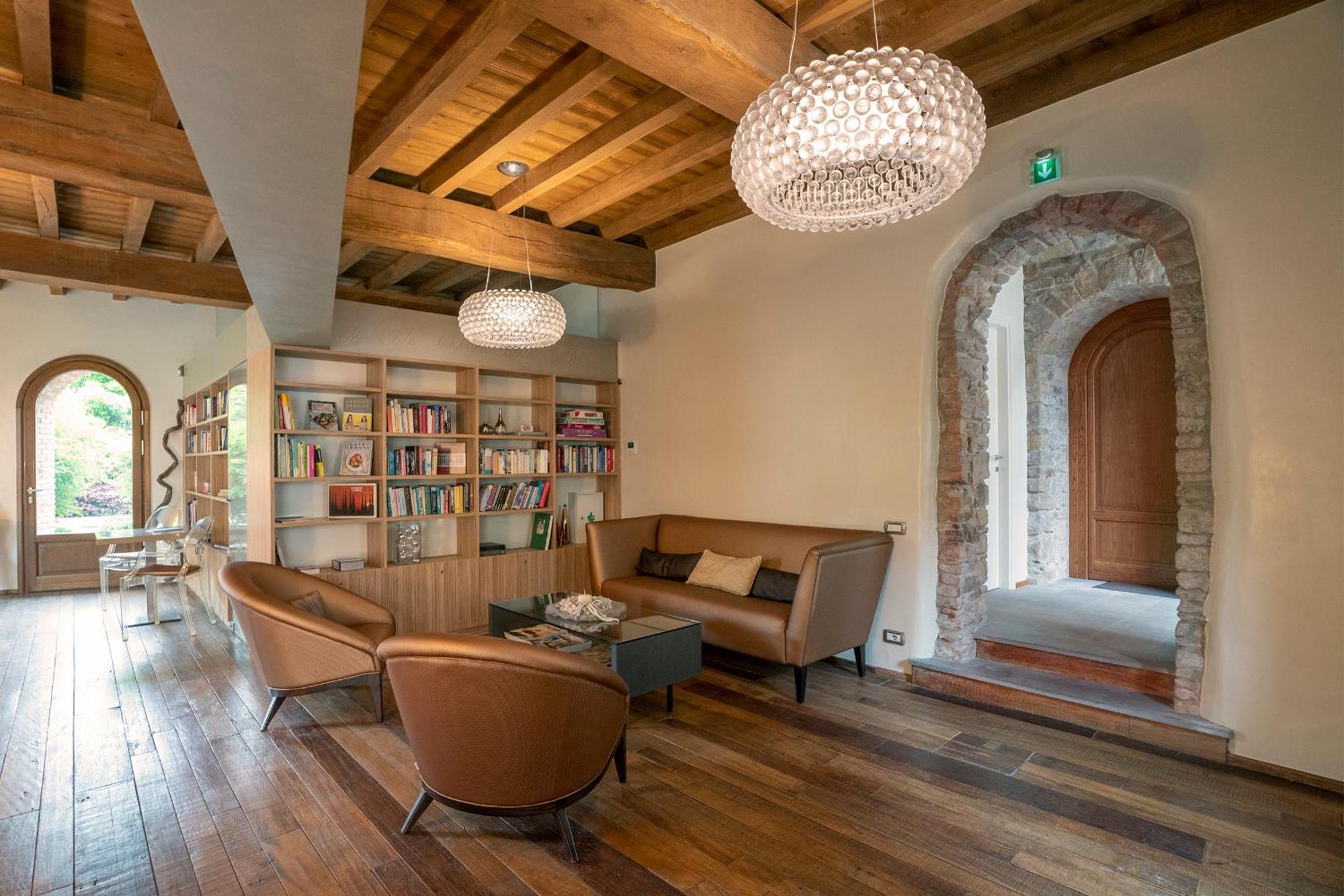Il Borgo - 1711 Luxury Guest House Arlate Kültér fotó
